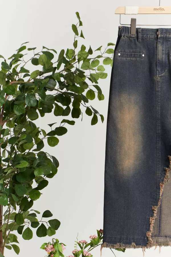 Washed Distressed Fringe Denim Skirts with Slit