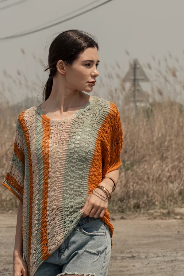 wholesale clothing short sleeve multi stripe knit sweater top mello