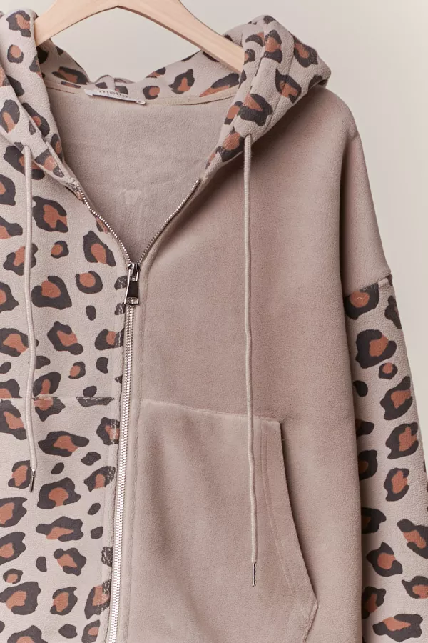 Zip Up hooded Sweatshirt with Leopard Print