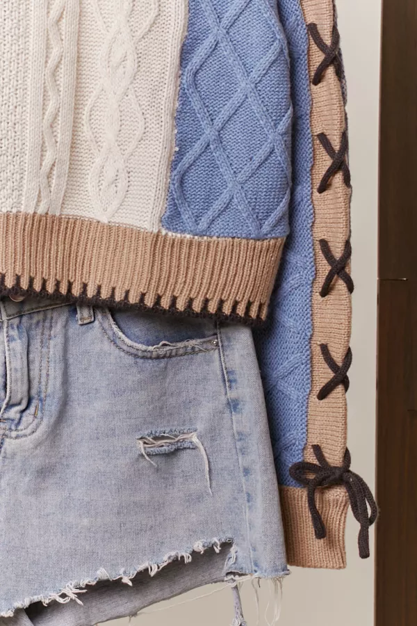 Color Block Sweater with Laced Sleeves