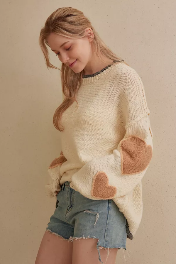 wholesale Round Neck Heart Patched Loose Fit Sweater mello