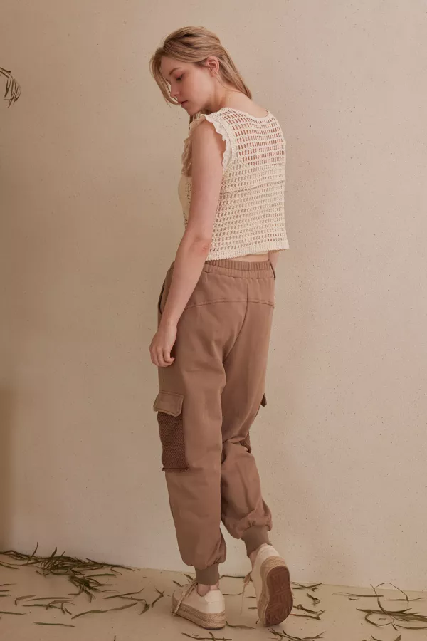 Delicate Crochet Knit Sleeveless Top