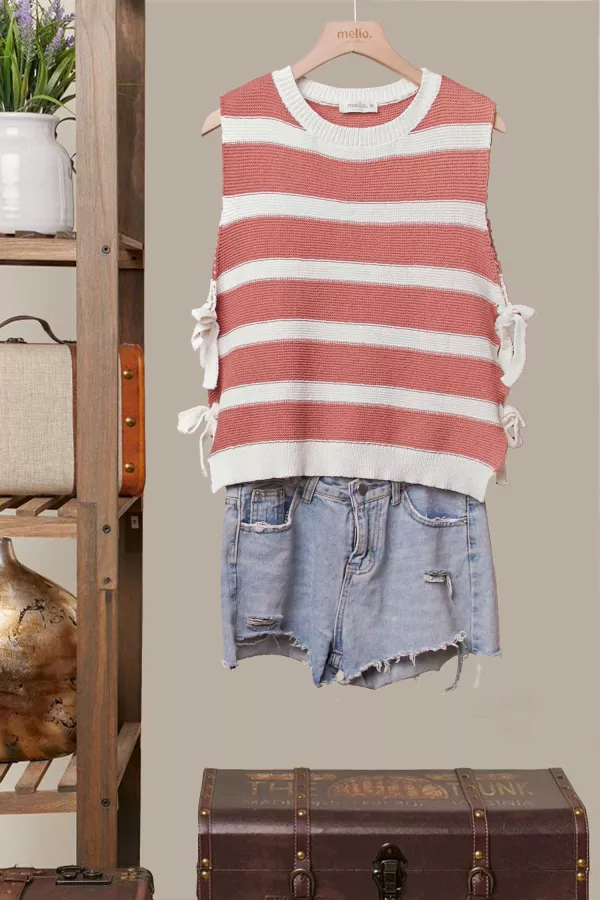 wholesale clothing striped knit sleeveless vest mello