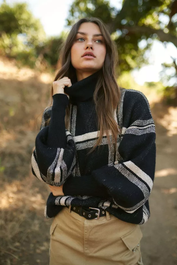 wholesale clothing gold foil checker sweater mello