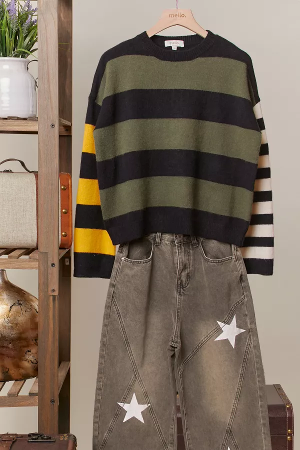 wholesale clothing casual striped with daisy patch back sweater mello