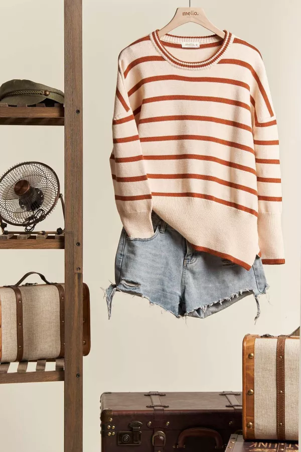 wholesale clothing round nect striped knit sweater top mello