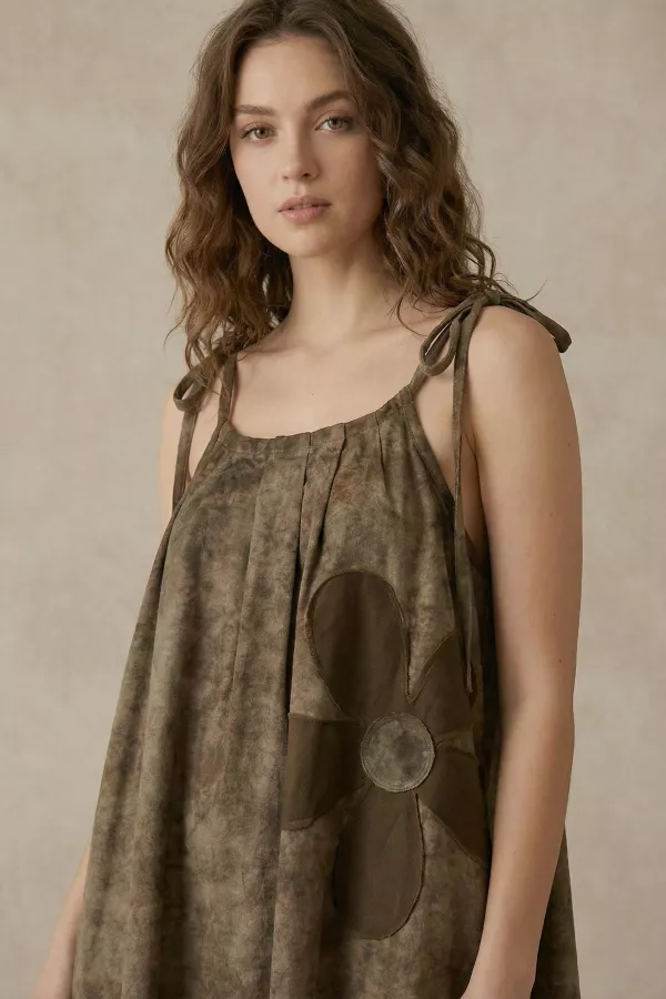 wholesale clothing floral applique a line maxi dress mello