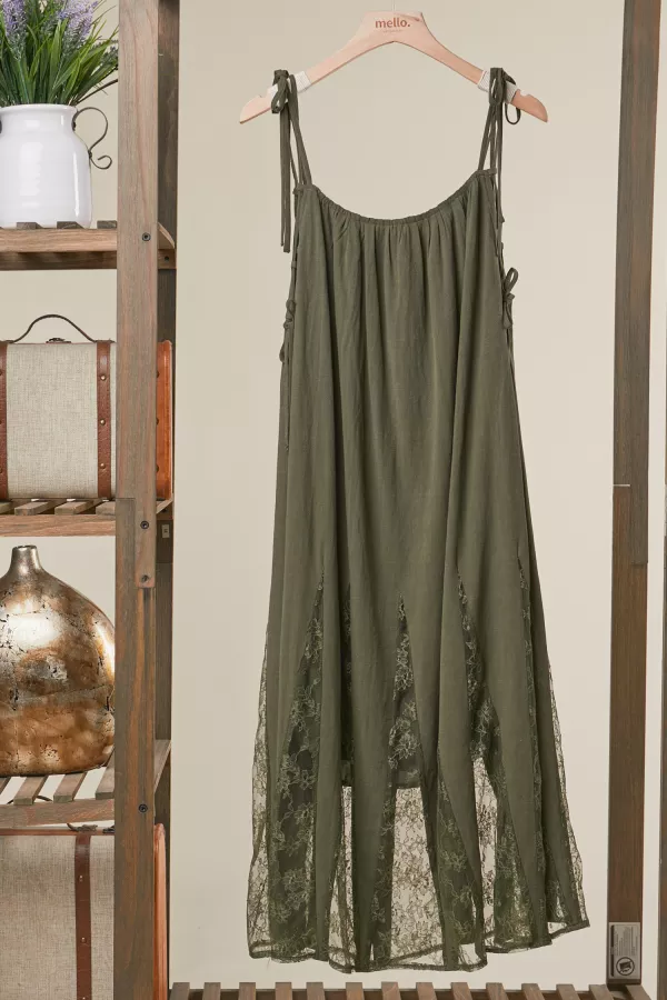 wholesale clothing print embroidered sleevesless elastice midi dress mello