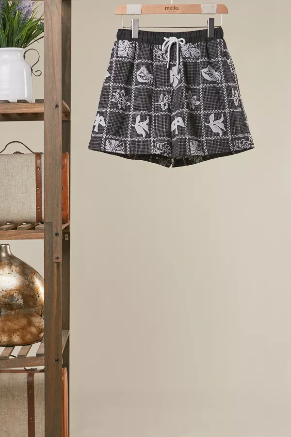 wholesale clothing printed mini shorts mello