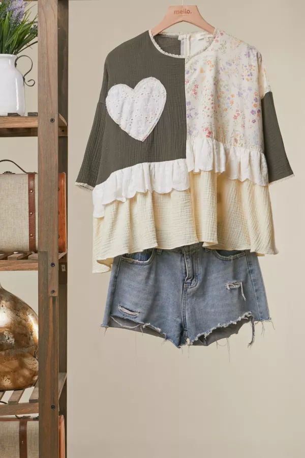 wholesale clothing lace heart patchwork ruffle top mello